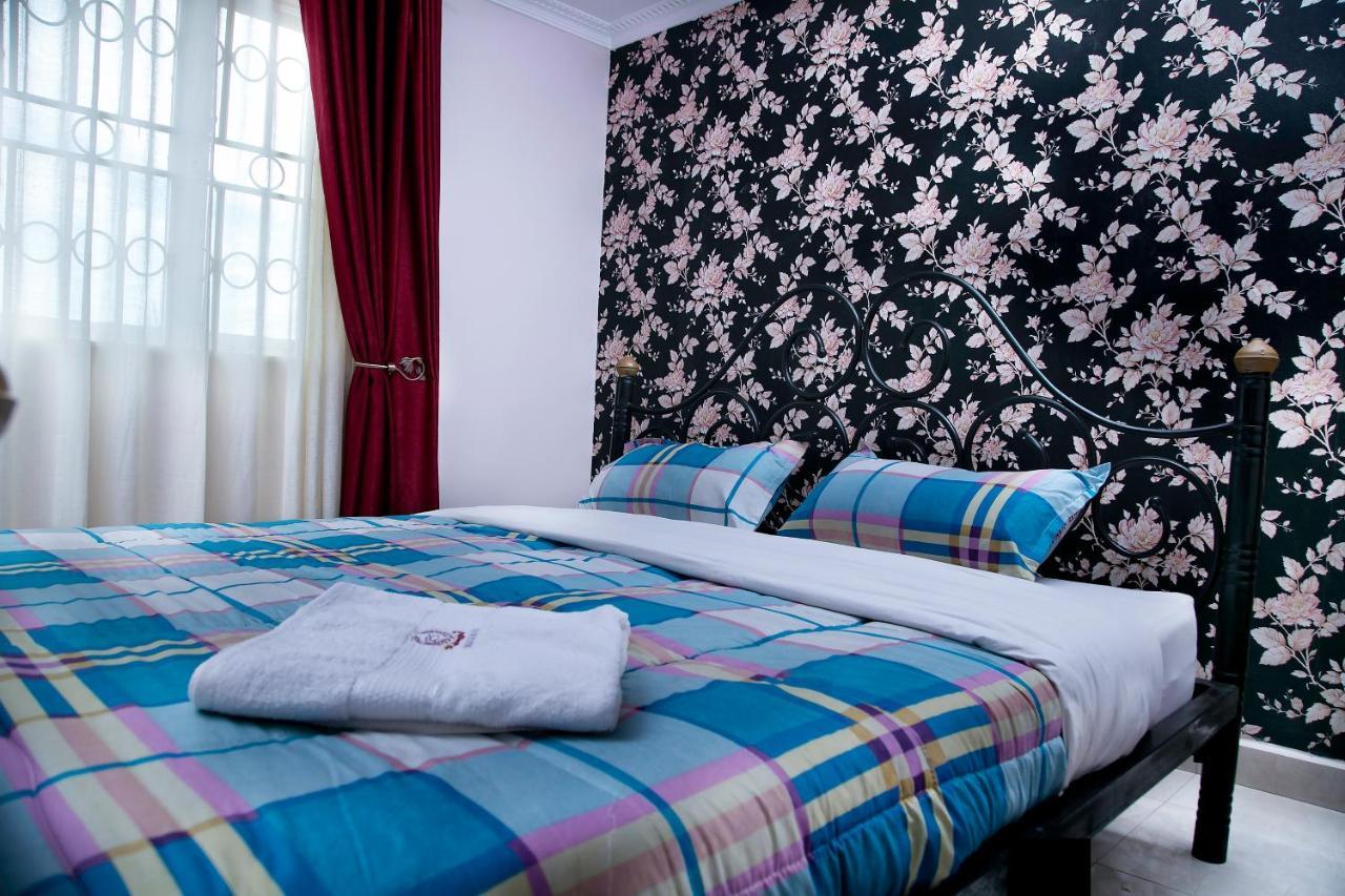 Red Sox Hotel Ltd Кампала Экстерьер фото